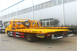 老山附近拖车救援搭电